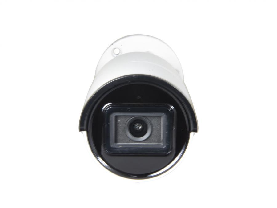 Telecamera IP da esterno 4 Megapixel con led infrarossi notturni